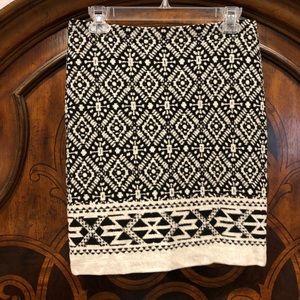 3/$20 Karen Kane skirt